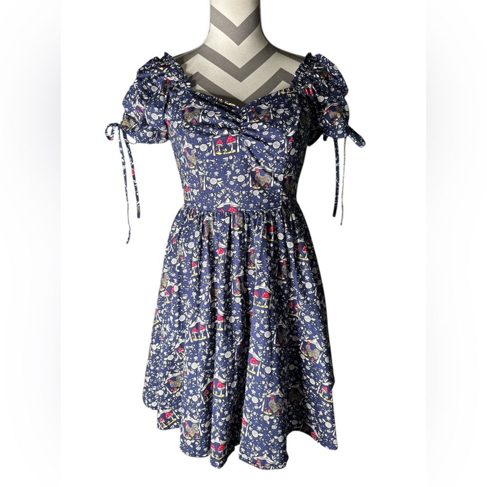 Unique Vintage 1950s Rooster Dress